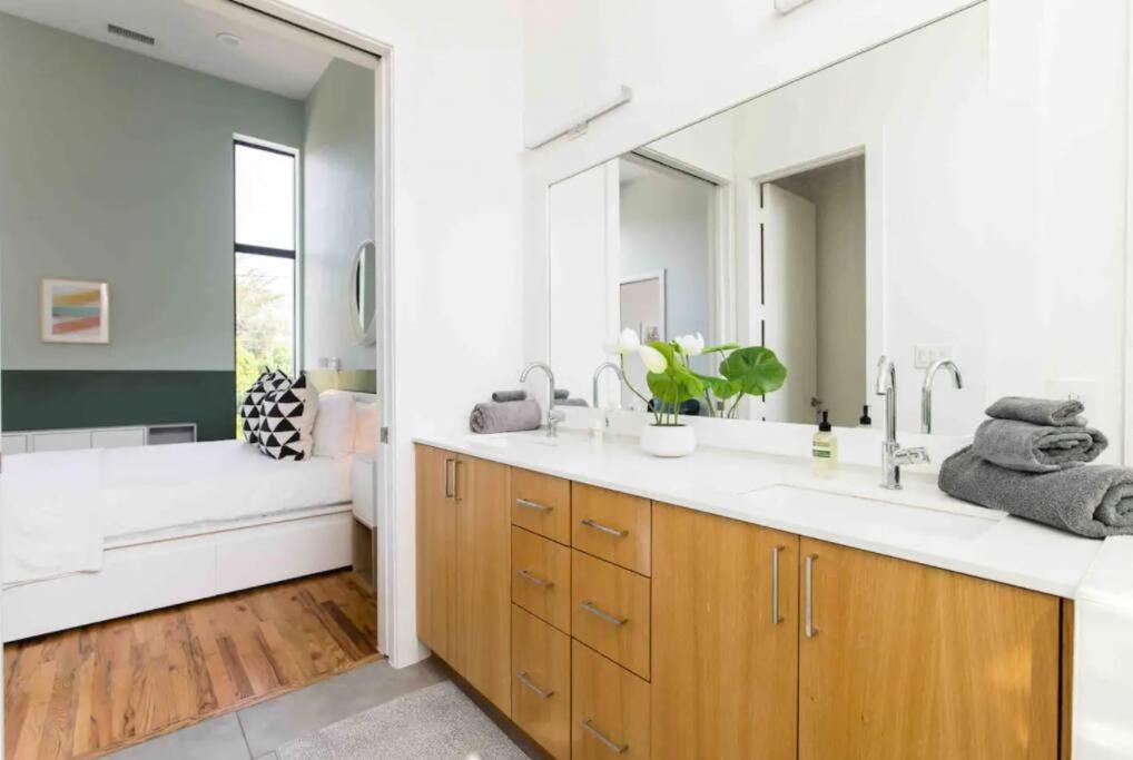 Glamorous Perfectly Located Luxury 2 Bed Townhome Dallas Exterior foto